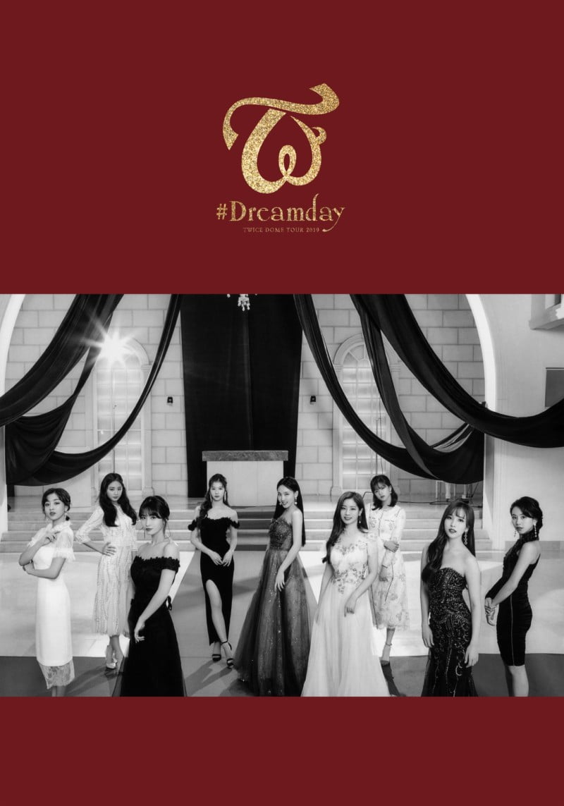 TWICE DOME TOUR 2019 “#Dreamday” Photobook
