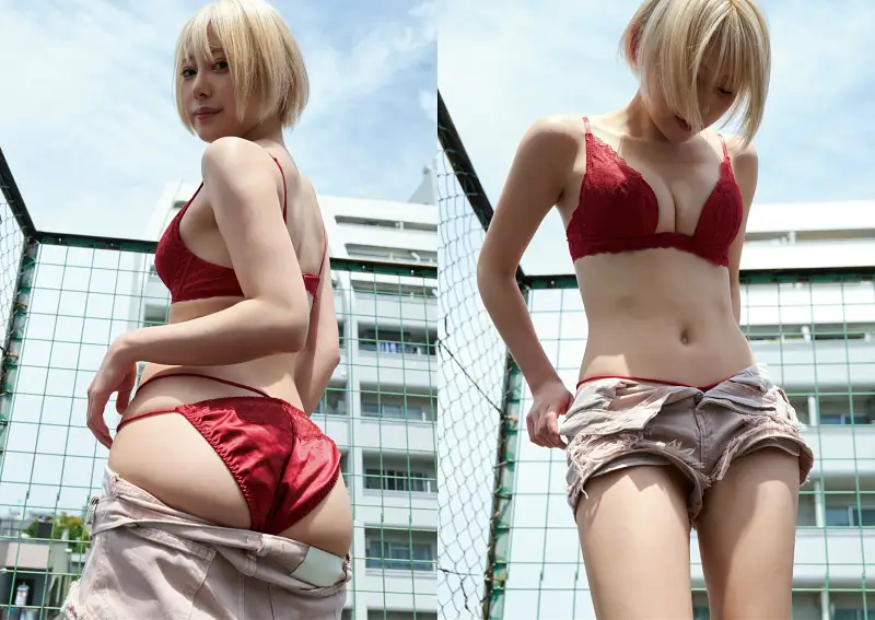 BUBKAデジタル写真集 篠崎こころ『Attention』 画像1