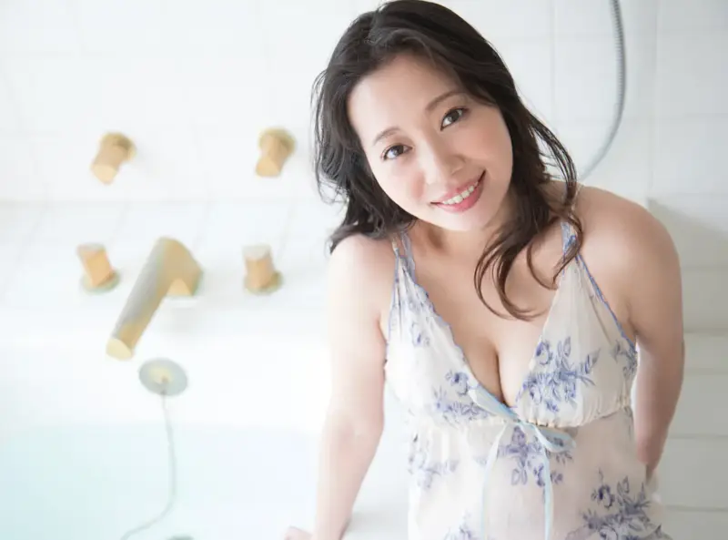 福田明日香 写真集『PASSIONABLE コケティッシュ』画像7