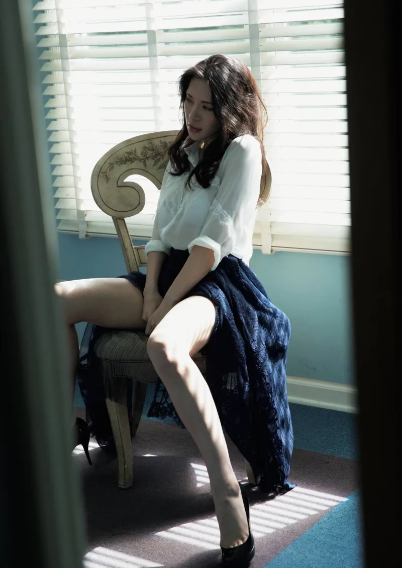 週刊ポストデジタル写真集 紗世 Amazing Woman 画像01