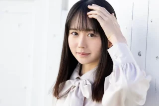 放課後の童顔美少女 小坂七香 画像005