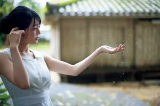紫度るい 写真集 白雨 サンプル画像003
