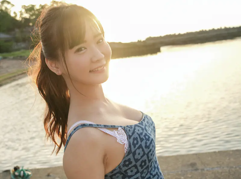 広瀬なるみ オフィシャルグラビア写真集 風に包まれて 画像037
